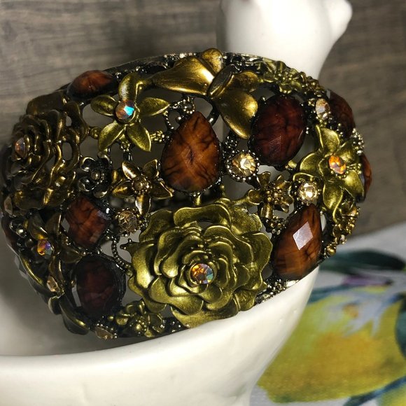 π Crystals and Flowers Wide Hinged Cuff Bracelet - Picture 1 of 5